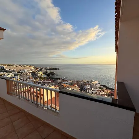 Beautiful Spectacular Terrace Apartamento Puerto de Santiago (Tenerife)